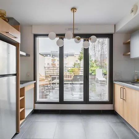 Duplex Lumineux Avec Terrasse - 6p - Flat-guest Apartment *