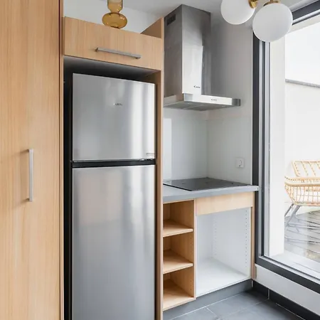 Duplex Lumineux Avec Terrasse - 6p - Flat-guest Apartment *
